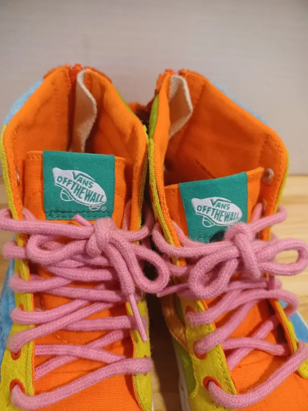 Vans  Off the Walls X Sesame Street Kids Size 3